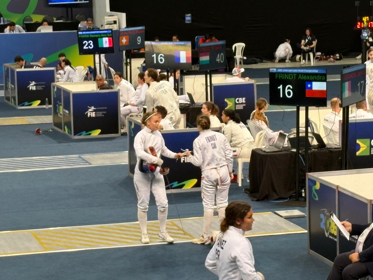 SELLO MANQUEHUINO EN EL MUNDIAL JUNIOR Y CADETE DE ESGRIMA