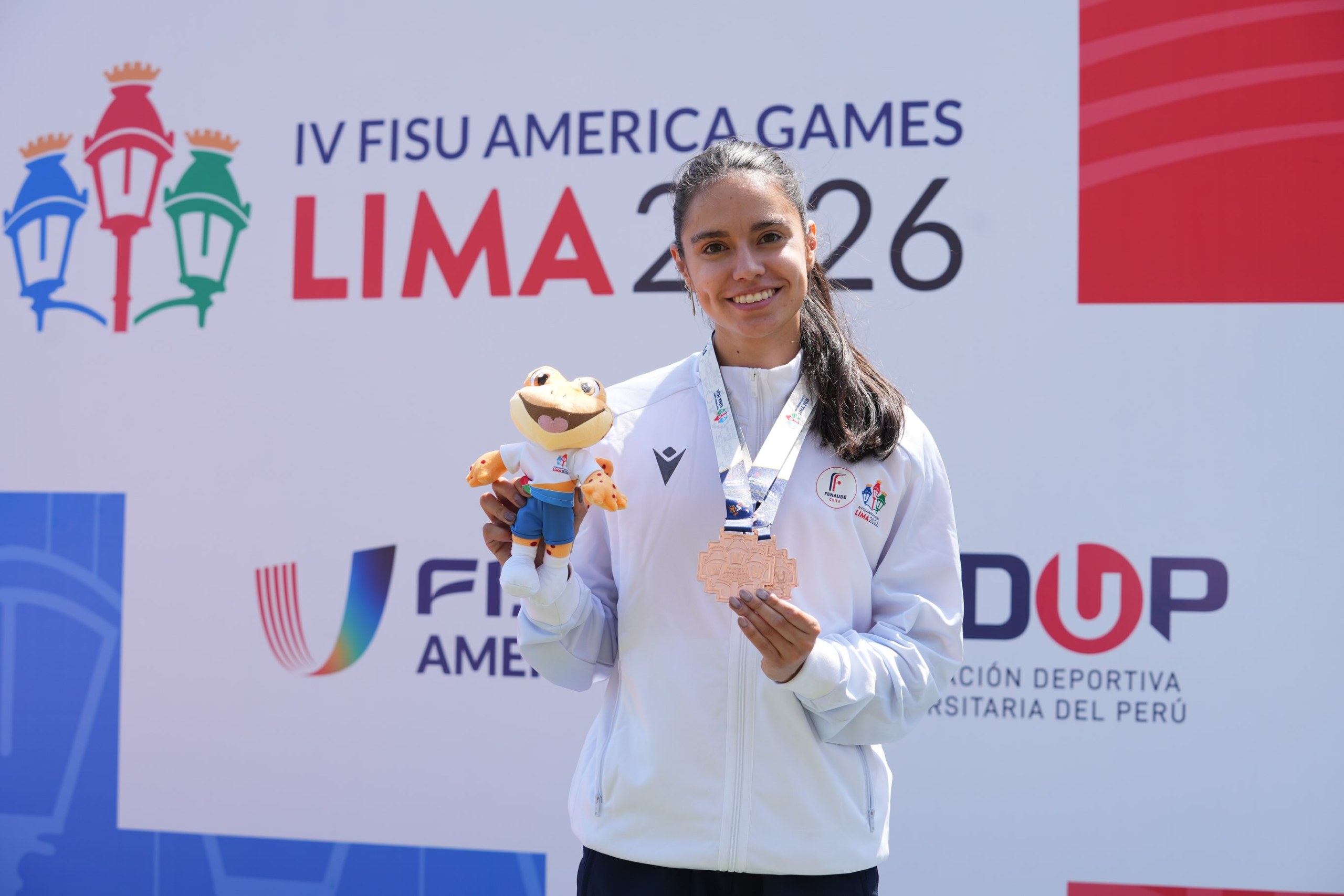 MANQUEHUINAS SE LUCEN EN LOS FISU AMERICA GAMES DE ATLETISMO